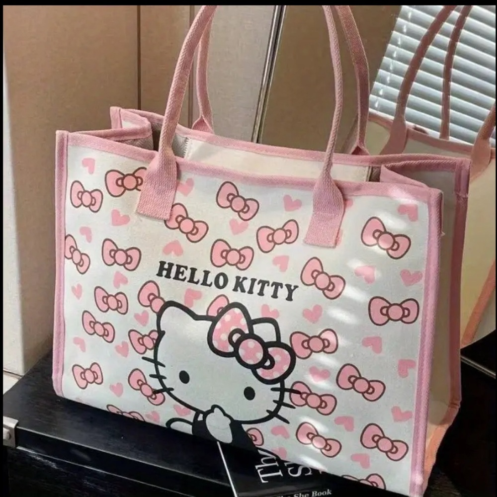 Sanrio Pink and White Shoulder Bag with Hello Kitty Design